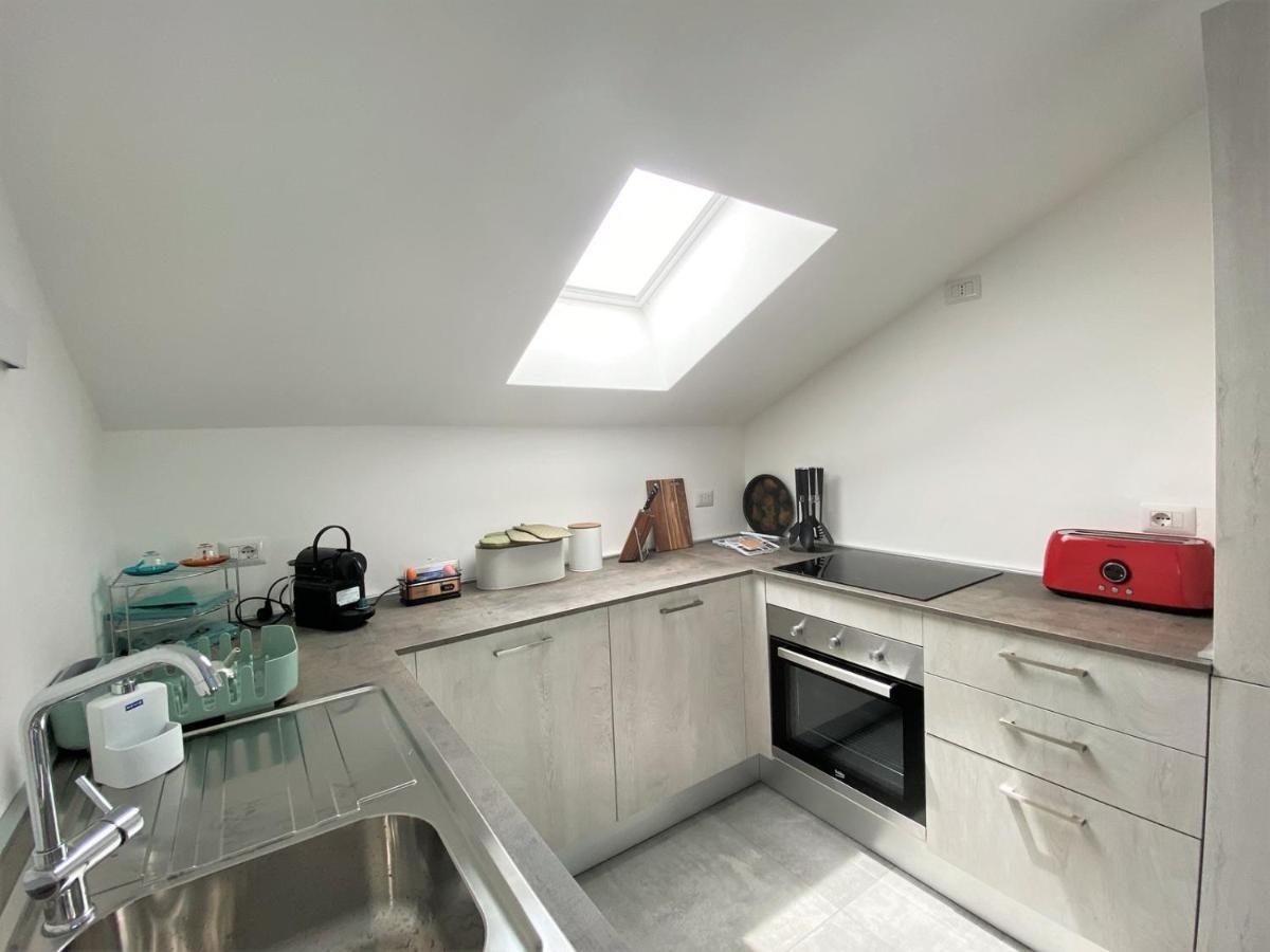La Rondinella - Loft With Fantastic View On Lake Como Apartment Argegno Bagian luar foto